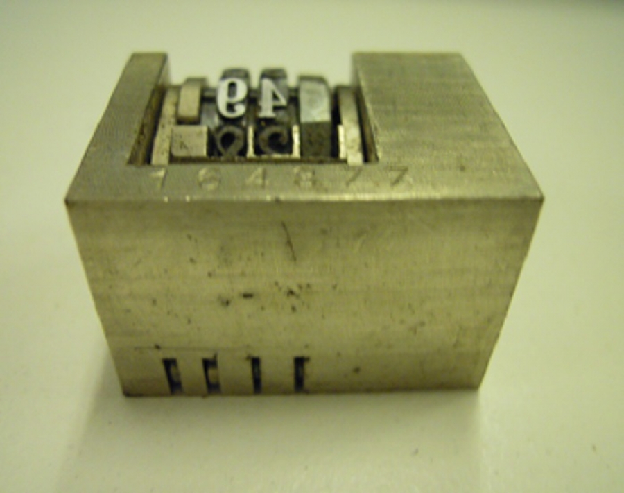 MATBAA BASIM SIRALI NUMARA BASIMINDA MEKANİK NUMUNATÖR SÜNUM NUMERIER WERKE 