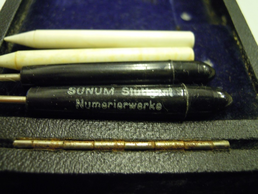 MATBAA KALIP BASIMLARDA SIRALI SAYI SAYAN MEKANİK NUMUNATÖR SÜNUM NUMERIER WERKE