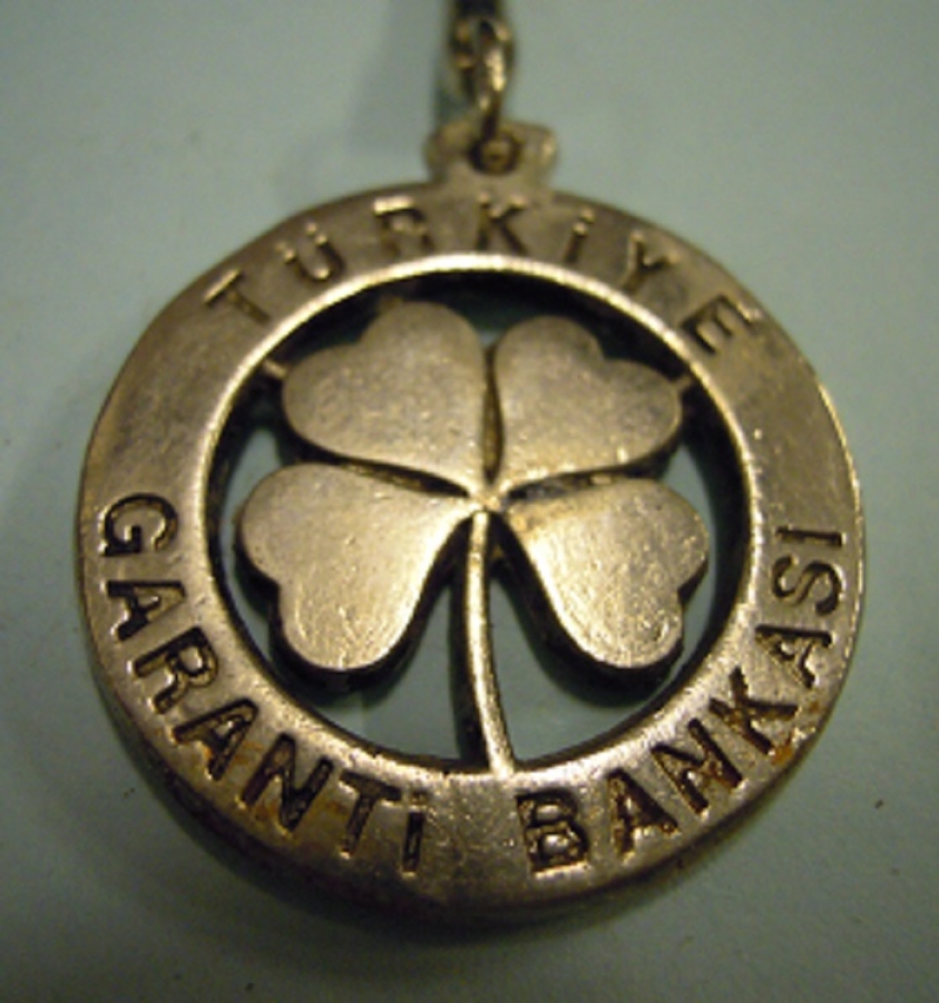 TÜRKİYE GARANTİ BANKASI YONCA METAL ANAHTARLIK 