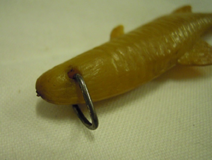 BALIK ŞEKLİNDE OLAN ANAHTARLIK UCU