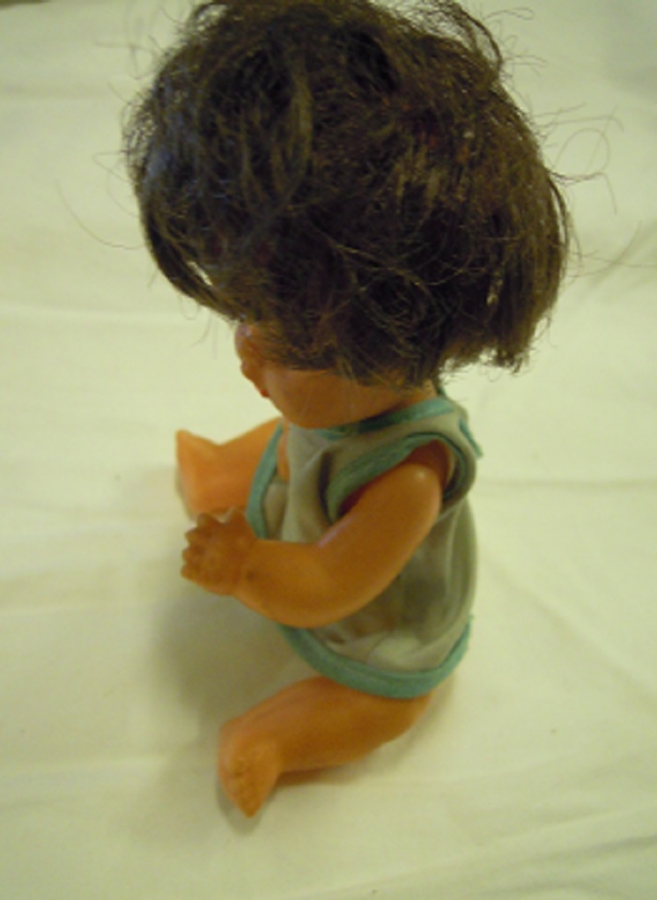 ELBİSELİ UFAK OYUNCAK BEBEK 15848 Garaj antik