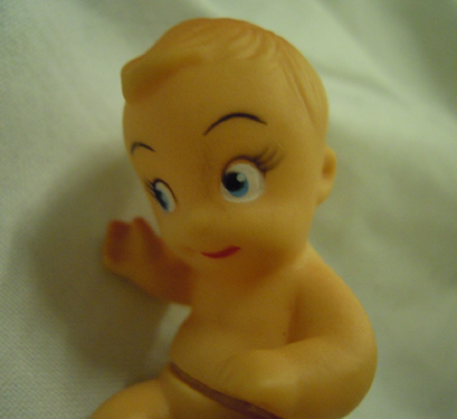 OYUNCAK PLASTİK BEBEK