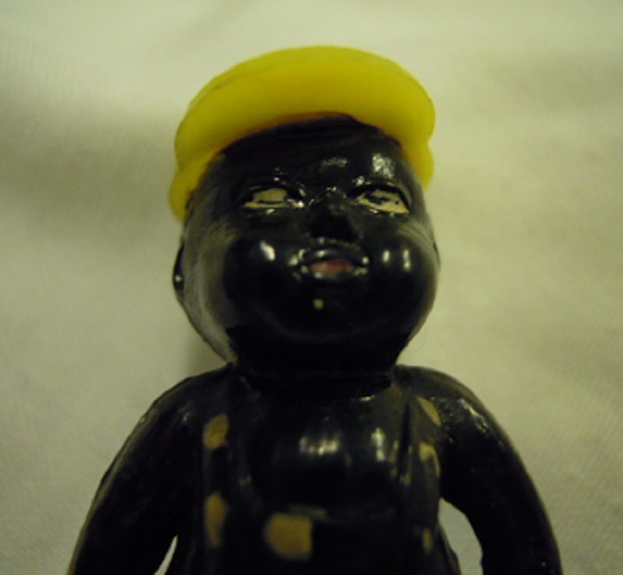 OYUNCAK ZENCİ ŞAPKALI PLASTİK  BEBEK 