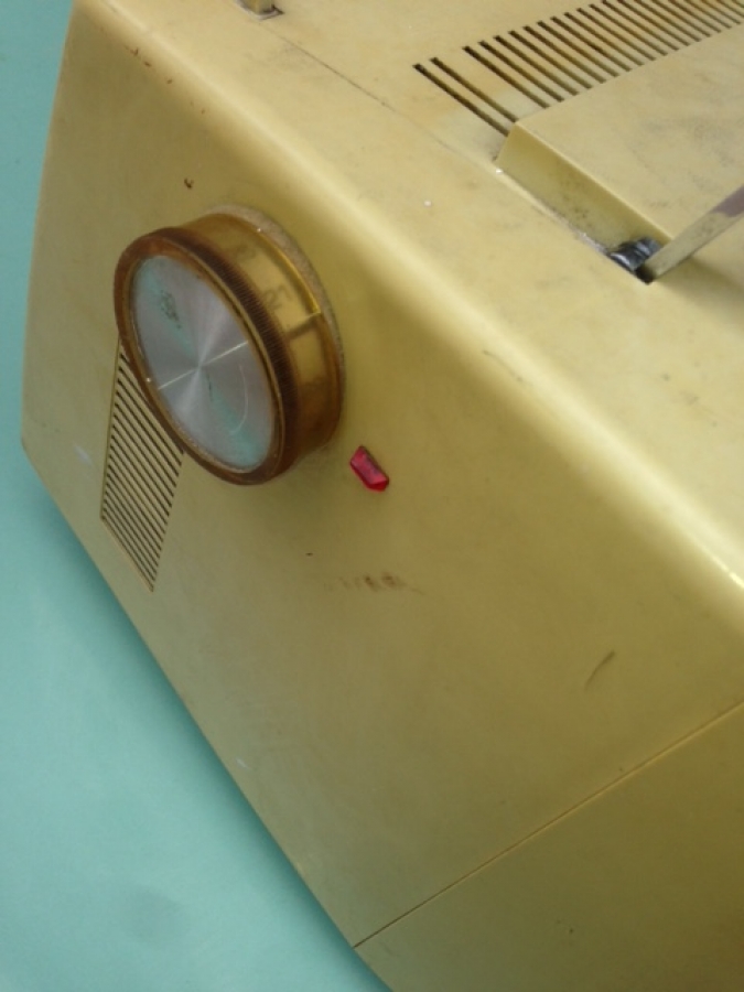 P 701 53301 TELEVİZYON  LOEWE-OPTA SİYAH BEYAZ 1973 ALMAN 