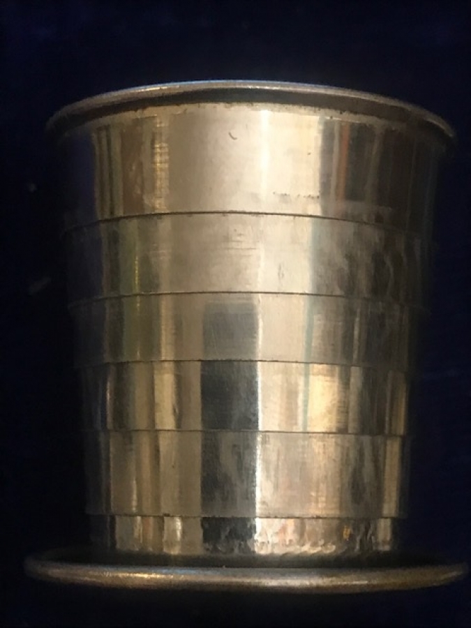 1897 ABD YELEK CEP KUPASI METAL SEYAHAT VİSKİ SHOT + KAPAK KOVBOY AKARDEON BARDAK