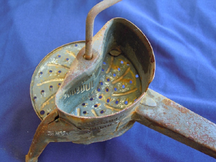 METAL MEKANİK EL İLE CEVİRMELİ DİLİMLEYİCİ A  MOULI