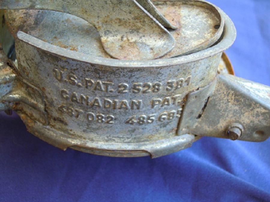 METAL MEKANİK DOGRAYICI A MOULI PRODUCT THER PAT. PEND MADE İN FRANCE MOULI - JULIENNE BREVE SGOS U.S PAT. 2 528 381 CANADIAN PAT. 487 082 485 685 