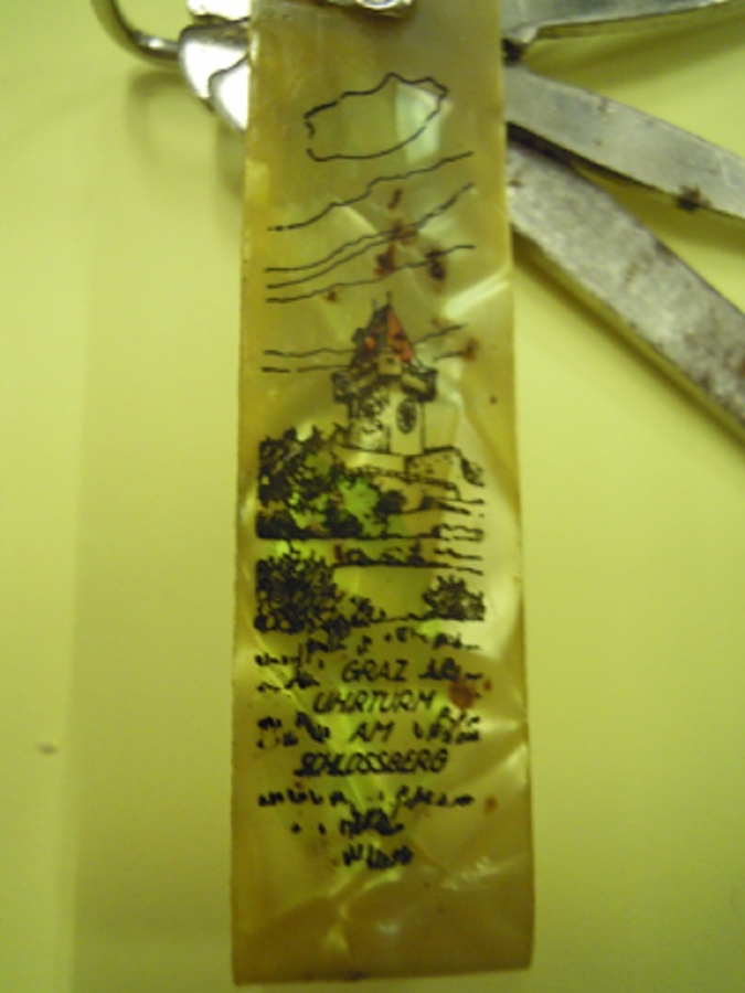 MADE İN GERMANY TIRNAK TEMIZLEYICI MAZEME