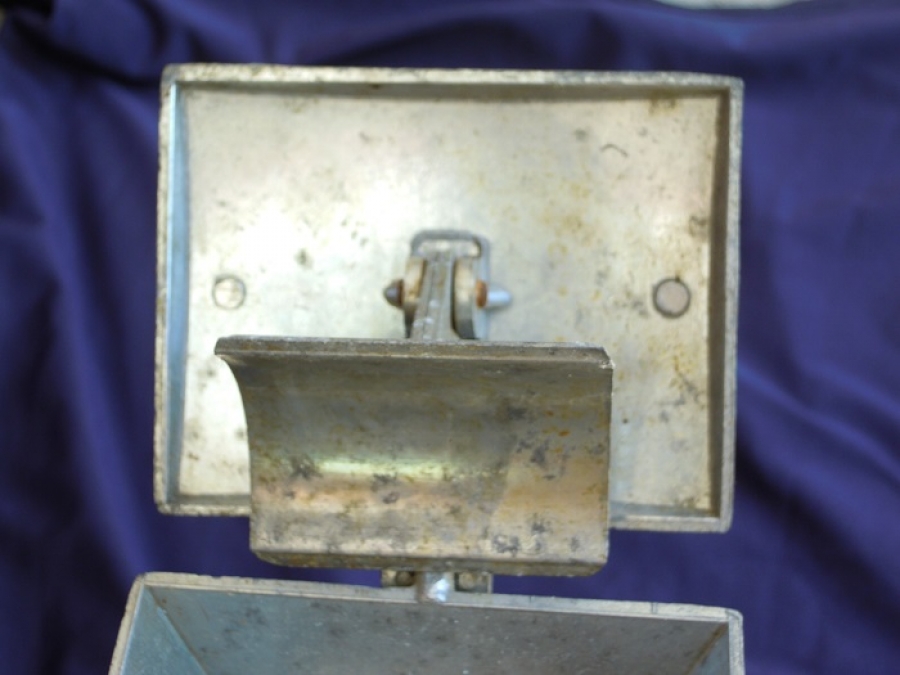 KURU YEMİŞ DEGİRMENİ MEKANİK MADE İN İTALY 