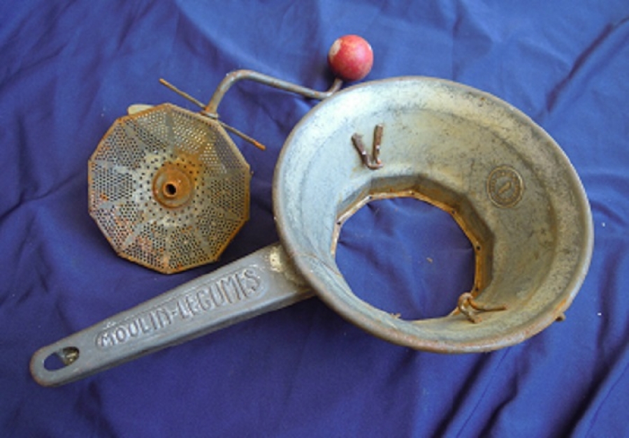 MOULIN - LEGUMES MADE İN FRANÇE BREVETE SGOG METAL MEKANİK PÜRE MAKİNESİ