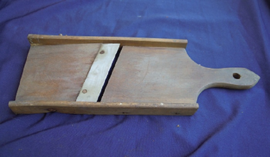 OSMANLI PAZARI İÇİN YAPILMIŞ AHŞAP ROSFRITT STAL CELİK BICAK AYARLANABİLİR KALINLIK OLCUSU AHŞAP RENDE