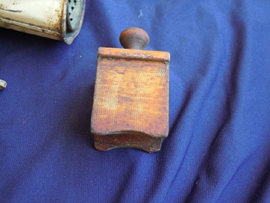 MEKANİK METAL KURU YEMİŞ DEGİRMENİ