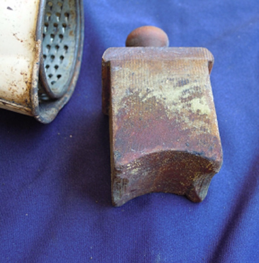 MEKANİK METAL KURU YEMİŞ DEGİRMENİ