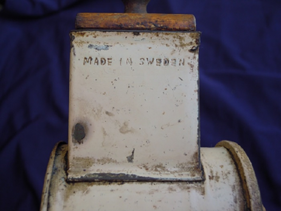 MEKANİK METAL KURU YEMİŞ DEGİRMENİ