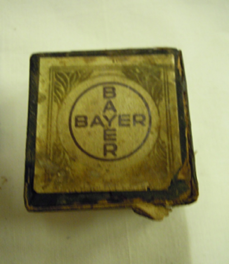 BAYER ASPIRIN KARTON KUTU 25 GR  ALMAN 4 DİLDE ACIKLAMALI