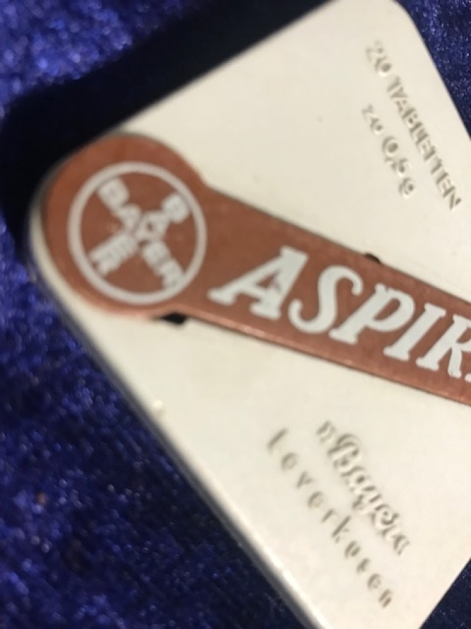 BAYER  LEVERKUSEN 20 TABLET PLASTİK KUTU ASPIRIN 1950 YILLAR 