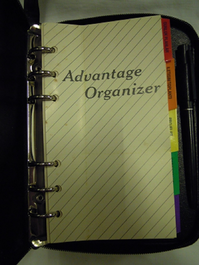 CAĞDAS DERİ FIHRIST  KİYMA ÇANTA 