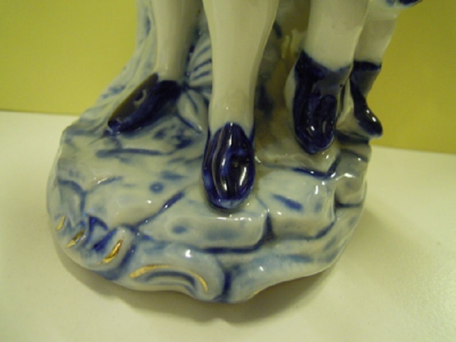 MADE İN TAIWAN PORSELEN FİGÜR 