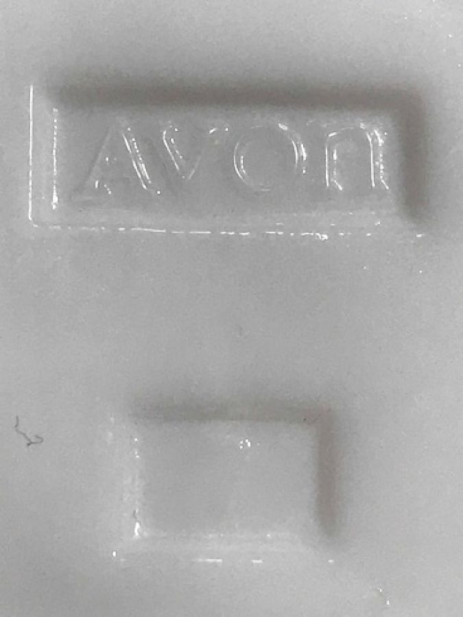 BEYAZ KAPAKLI OPALİN GÜVERCİN FORM AVON KIREM KABI 