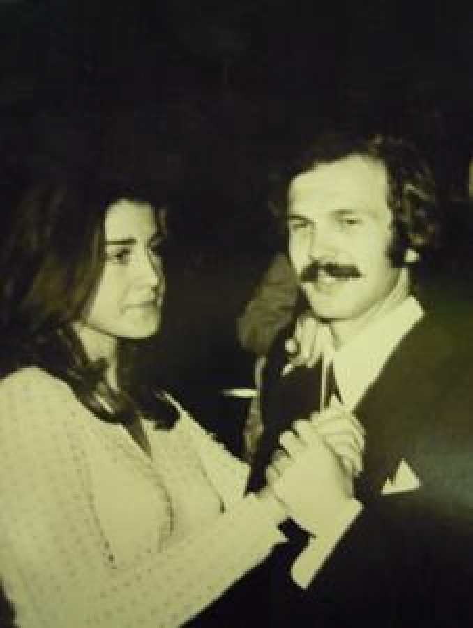 İSTANBUL HİLTON KARTON KAPAKLI SİYAH BEYAZ ANI FOTOĞRAFI 