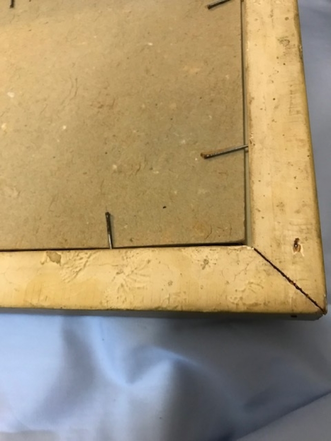 CAM ALTI HAT YAZI CALIŞMA LACİVERT BEYAZ RENKLERDE CERCEVELİ KELİME İ TEHVİD 