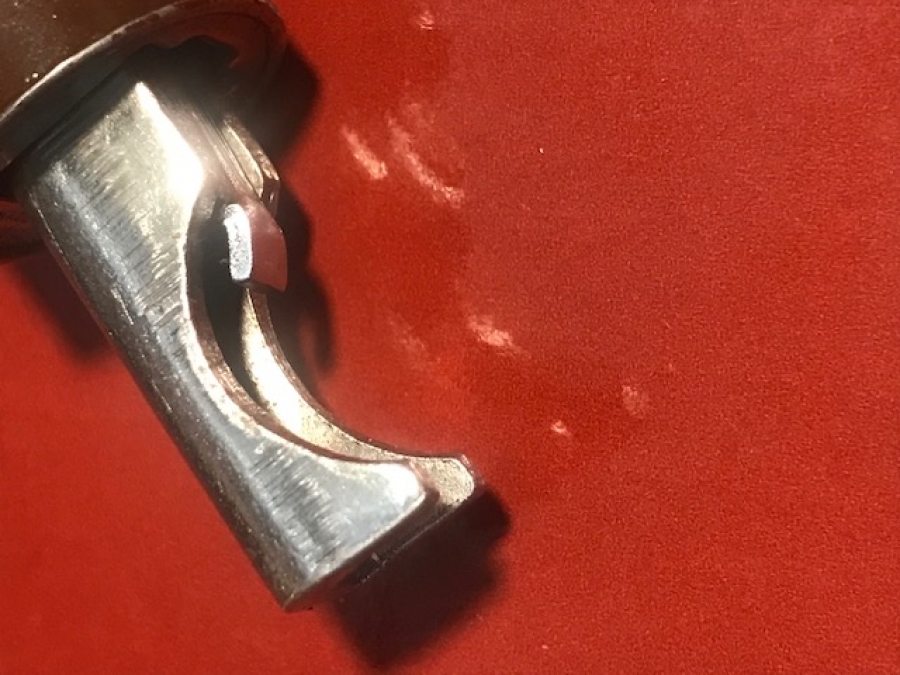 WATNEYS PALE ALE LONDON BİRA ŞİŞESİ ŞEKLİNDE ŞİŞE ACACAK KUTUSUNDA 