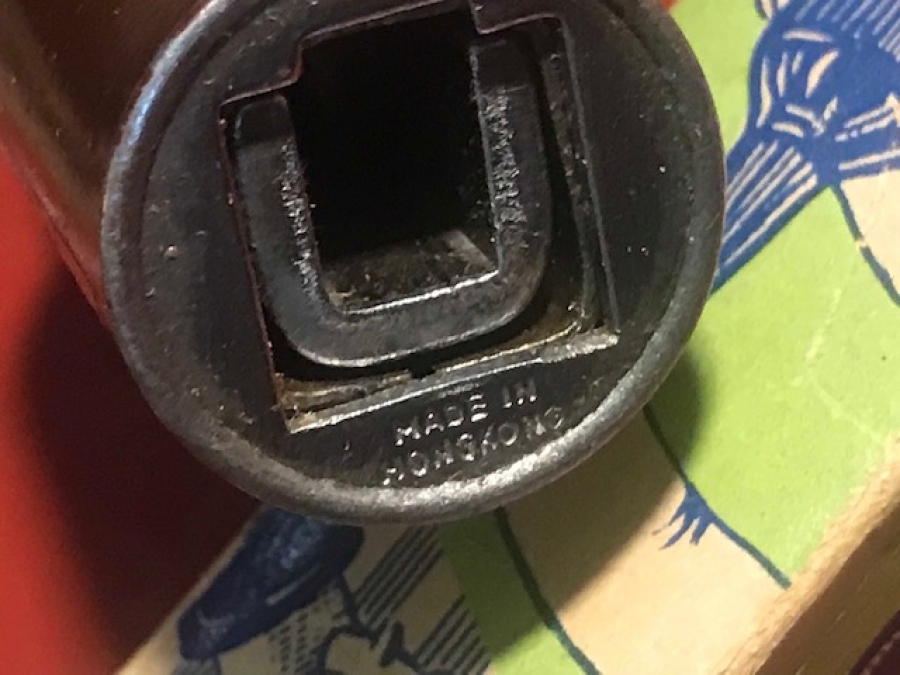 WATNEYS PALE ALE LONDON BİRA ŞİŞESİ ŞEKLİNDE ŞİŞE ACACAK KUTUSUNDA 