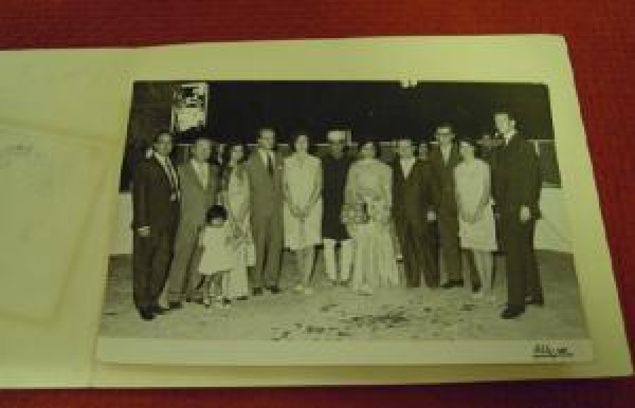 YENİ MAKSİM SALONLARI ZEKİ MÜREN'İ NATO FOTO NECAT YÜKSEL BEYOĞLU İSTİKLAL CAD. BEYOĞLU KANTİNİ YANİ. BALO SOK. 7/1 