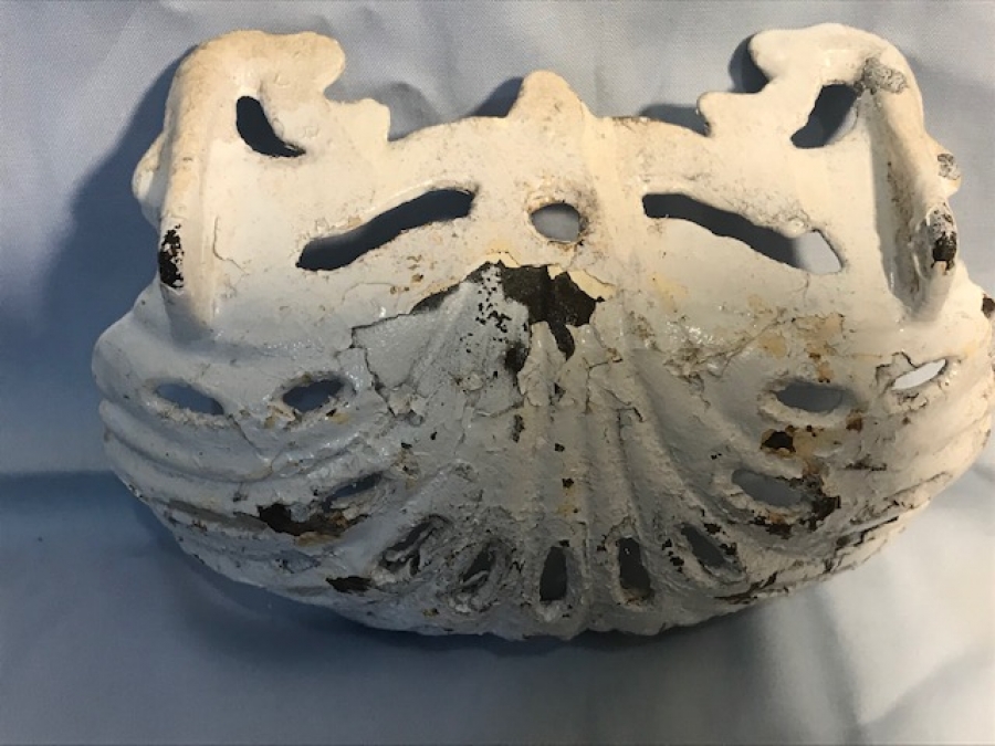 1900 OSMANLI MERMERE TUTTURULAN METAL DÖKÜM SABUNLUK