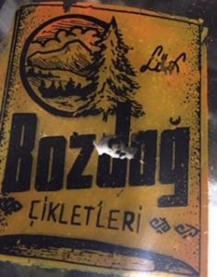 SAKIZ ÇİKLET REKLAM CAM ALTI AYNALI REKLAMLI TAKVİM AKHİSAR 