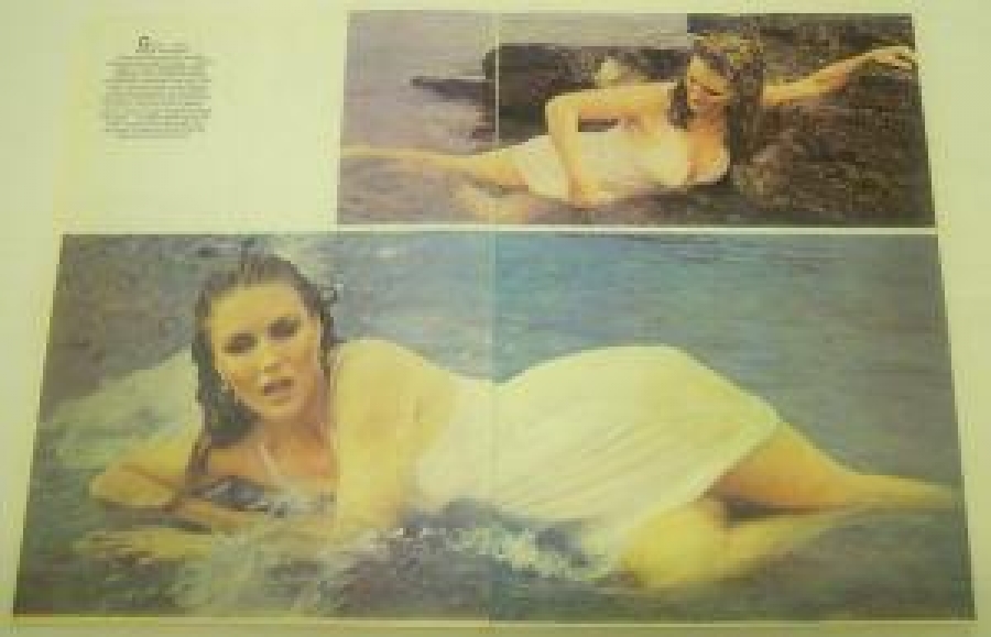 ERKEKÇE DERGİ AĞUSTOS 1982 SUNA DENİZİN KOYNUNDA!.. İLK GECE FELAKETİ... AYIN GÜZELİ : 