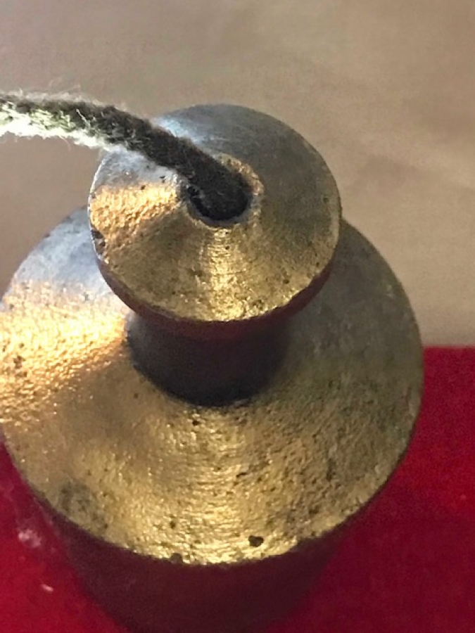 OSMANLI İPLİ SICAK DÖGME DEMİR AGIRLIK 600 GRAM SALLAMA ŞAKUL 9 CM BOYUNDA