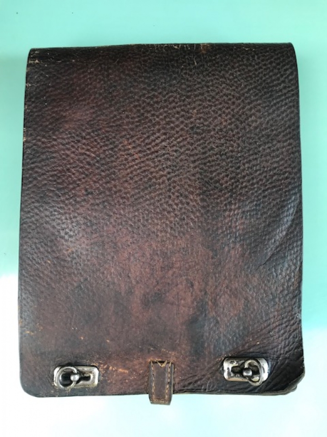 BİRİNCİ DUNYA ŞAVAŞI  ÇANAKKALE SAVAŞI DÖNEMİ KULLANILMIŞ DERİDEN MAMÜL HARİTACI SUBAY ÇANTASI  HAKİKİ DERİ 