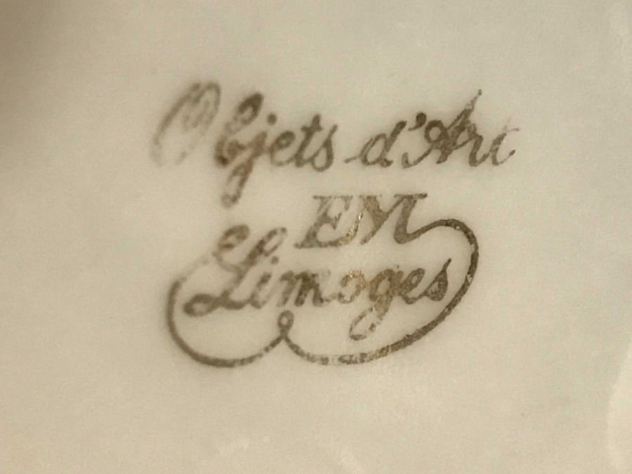 FIRANSIZ  KAPAKLI PORSELEN  LİMOGES MUCEVHER KABI