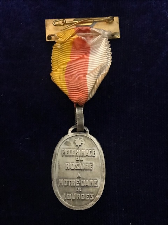 MEDAL CENTRE PELERİNAGE  DU ROZAIRE A NOTRE DAME  DE LOURDEZ DİNİ KUTSAL MADALYA MEYREM İSA KUTSAL TESBİH  GÜMÜŞ MADALYA
