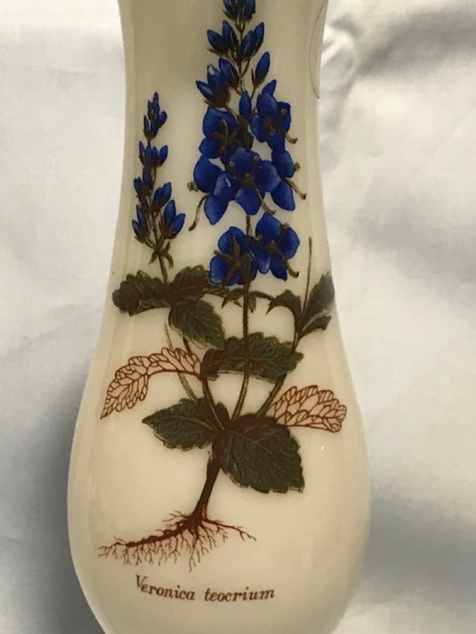İTALYAN  VERONICA TEOCRİUM OPALİN ÜZERİ EL BOYAMA VAZO