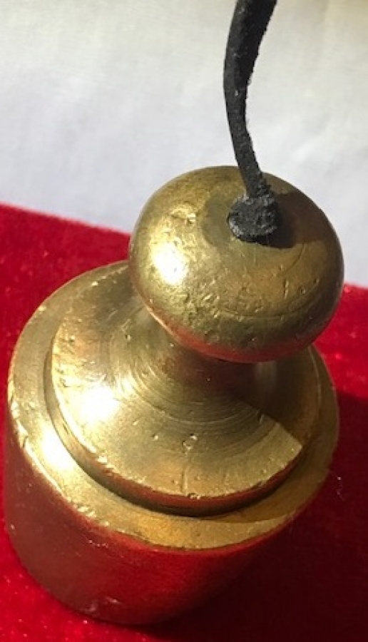 OSMANLI İPLİ SICAK DÖKME BRONZ AGIRLIK 590 GRAM SALLAMA ŞAKUL 8 CM BOYUNDA