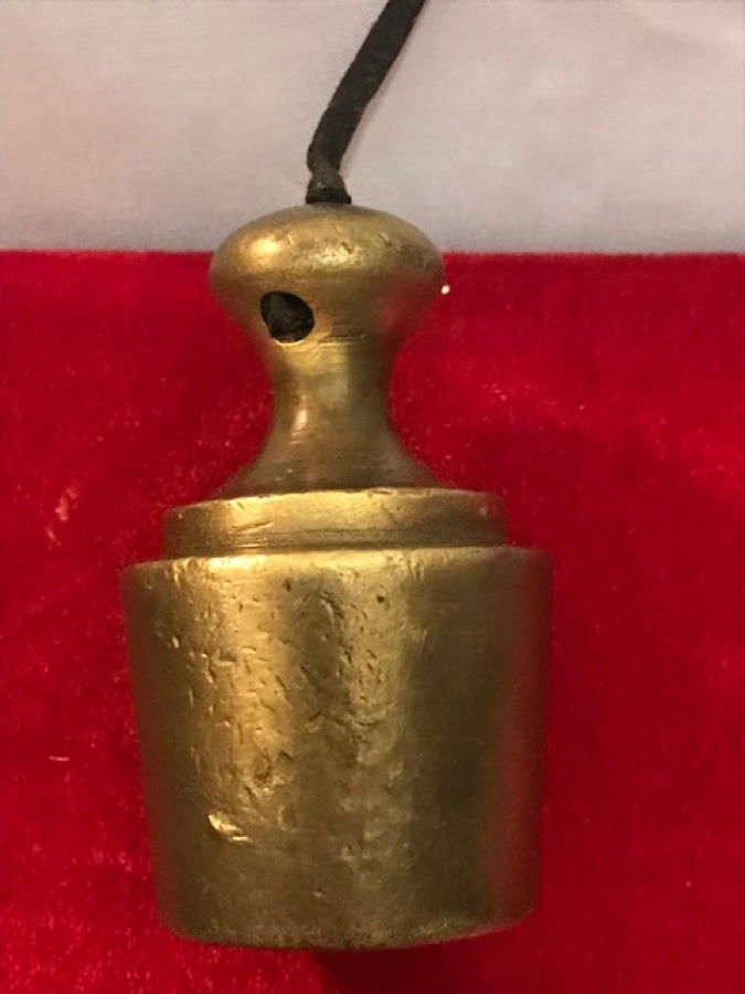 OSMANLI İPLİ SICAK DÖKME BRONZ AGIRLIK 590 GRAM SALLAMA ŞAKUL 8 CM BOYUNDA