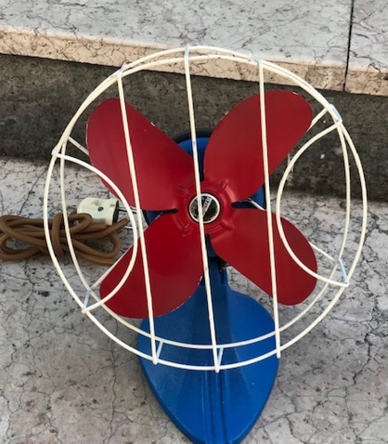 USA HONDYOREEZE CHİCAGO  MASA ÜZERİ METAL 220 VOLT VANTİLATOR YAZIN KEYFİNİ CIKAR