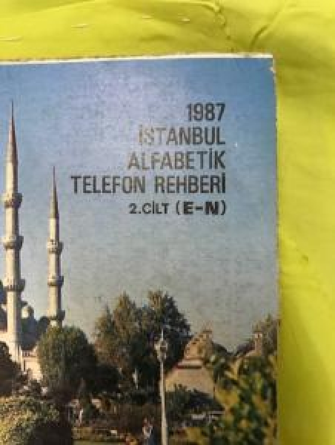 T.C. ZİRAAT BANKASI. 1987 İSTANBUL ALFABETİK TELEFON REHBERİ 2 CİLT ( E-N ) 