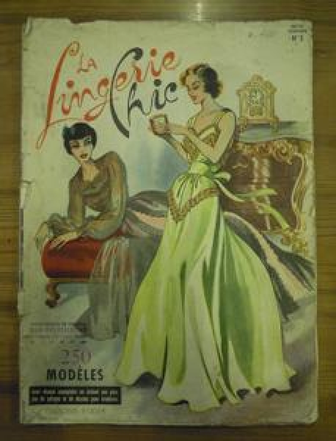 MODELES AVEC CHAQUE EXEMPLAİRE ON OBTİENT UNE PLAN CHE DE PATRONS ET DR DESSİNS POUR BRODERİES 