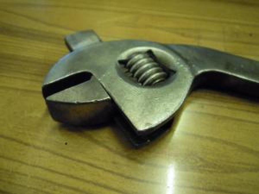 ÇELİK KURBAĞACIK AYARLANABİLİR İNGİLİZ ANAHTAR