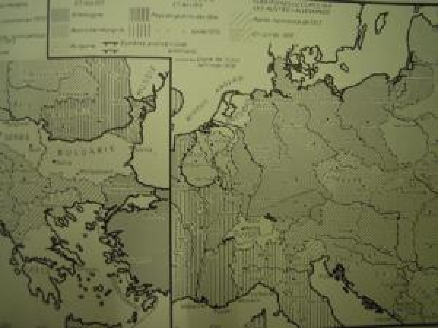 CONNAİSSANCE DEL HISTOIRE HACHETTE N'S 4 MERCREDI - F.3, 50 - F.S. 3.50 - F.B 35 