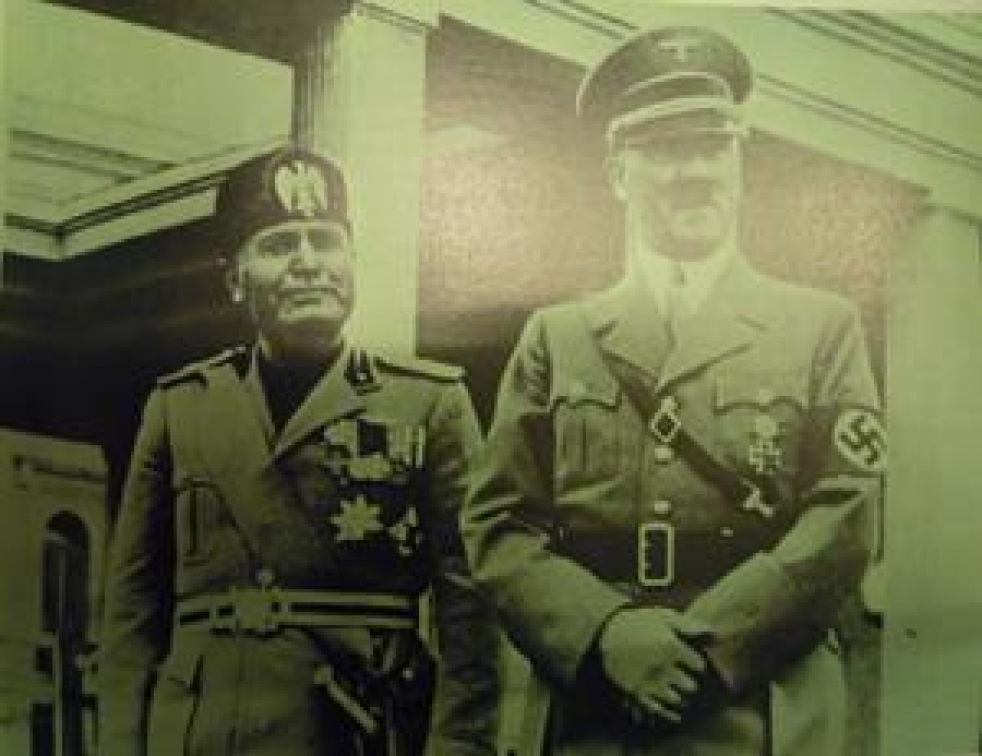 CONNAİSSANCE DEL HISTOIRE HACHETTE N'S 4 MERCREDI - F.3, 50 - F.S. 3.50 - F.B 35 