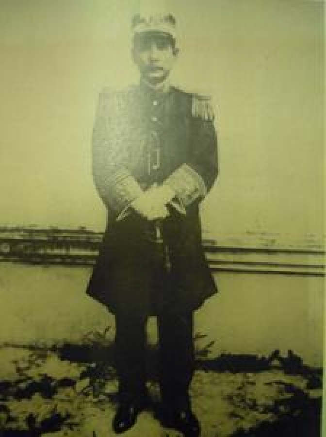 CONNAİSSANCE DEL HISTOIRE HACHETTE N'S 4 MERCREDI - F.3, 50 - F.S. 3.50 - F.B 35 