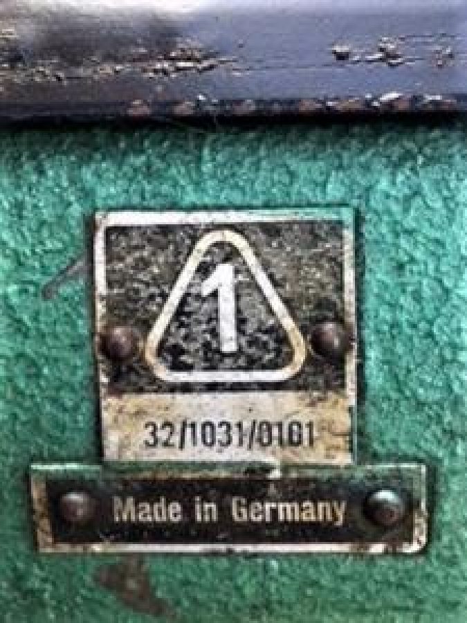 EKM ALMAN MALI TAŞINABİLİR 220 VOLT HAVA KOMPRESÖR 1955 MODEL