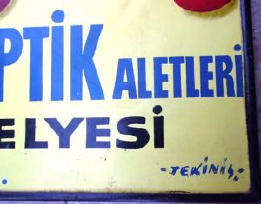 TAMİRCİ TABELASI TENEKE EL ÇİZİMİ AHŞAP KASA ÇİFT TARAFLI 