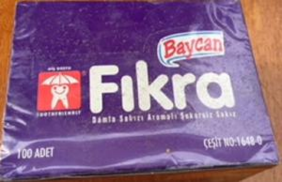 BAYCAN FIKRA SAKIZI KARTON KUTUSUNDA AÇILMAMIŞ 100 ADET ÇİKLET