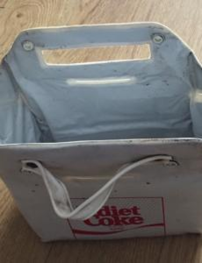 COCA COLA TERMOS SOUK TUTABİLEN ÖZEL BUZ ÇANTASI