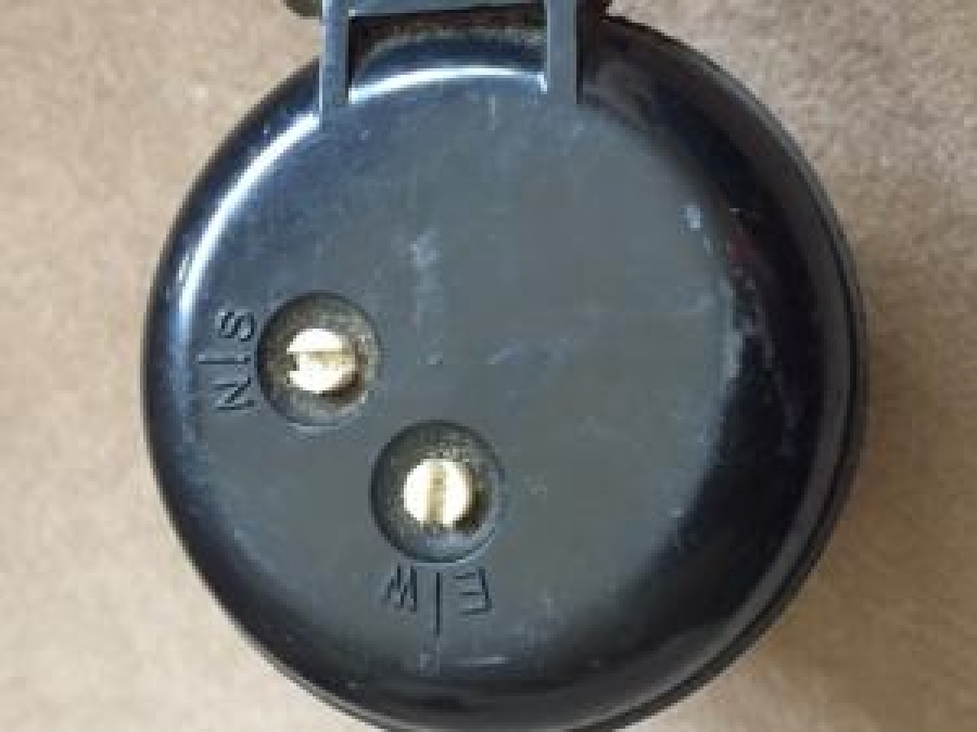 1970 ARAC OTO ÖN CAM SULU PUSULA ALMAN MALI İÇ LAMBALI ORJİNAL 